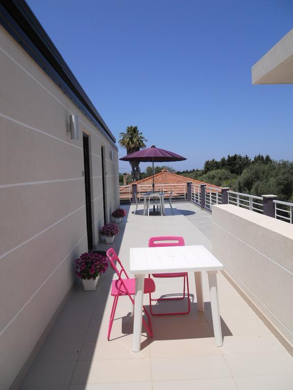 Selenite Villa Capo dʼOrlando Rum bild