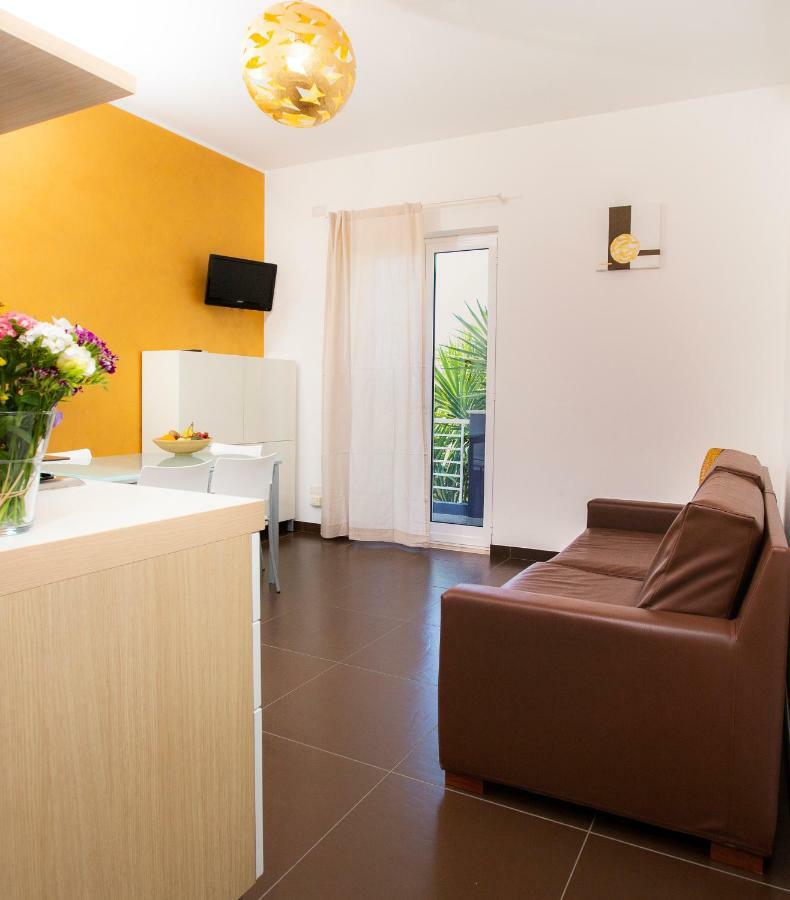 Selenite Villa Capo dʼOrlando Exteriör bild